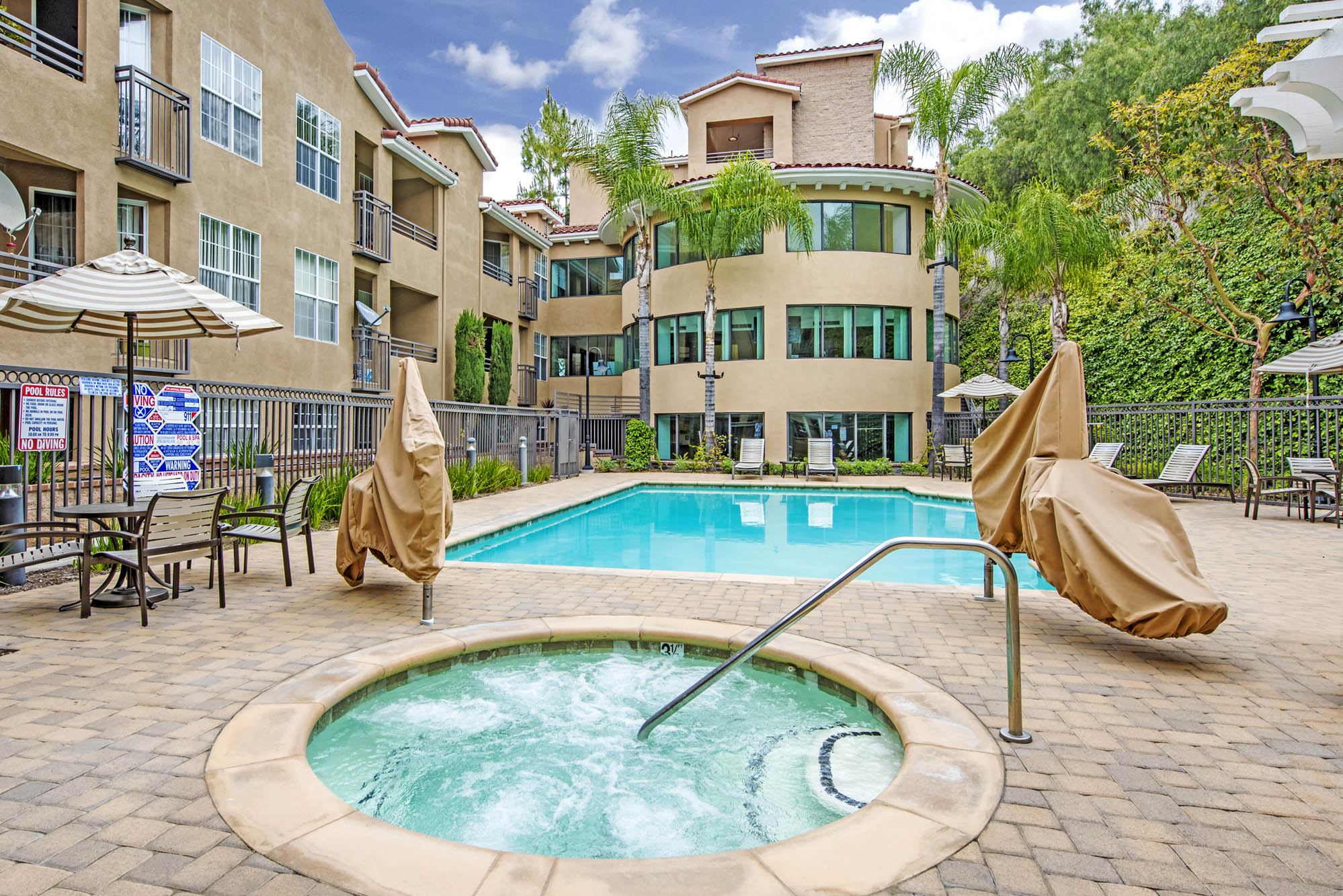 Photos of Our Senior Apartments in Mission Viejo Photos